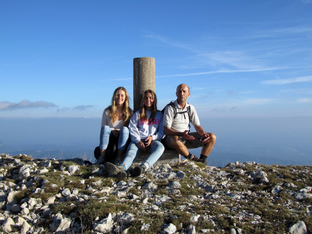 hiking-with-my-host-family-in-Spain