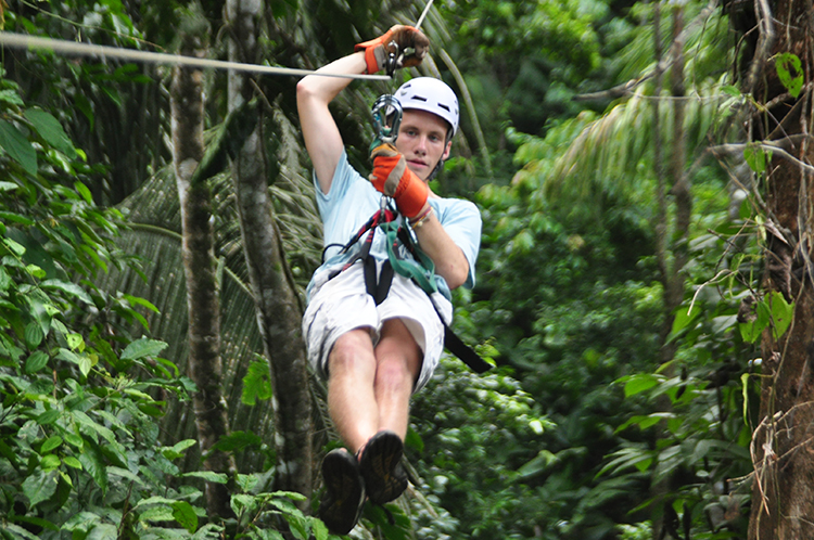 owen zip line costa rica