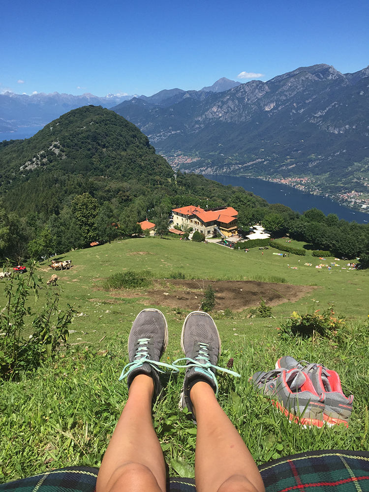 Kayla-hiking-italy