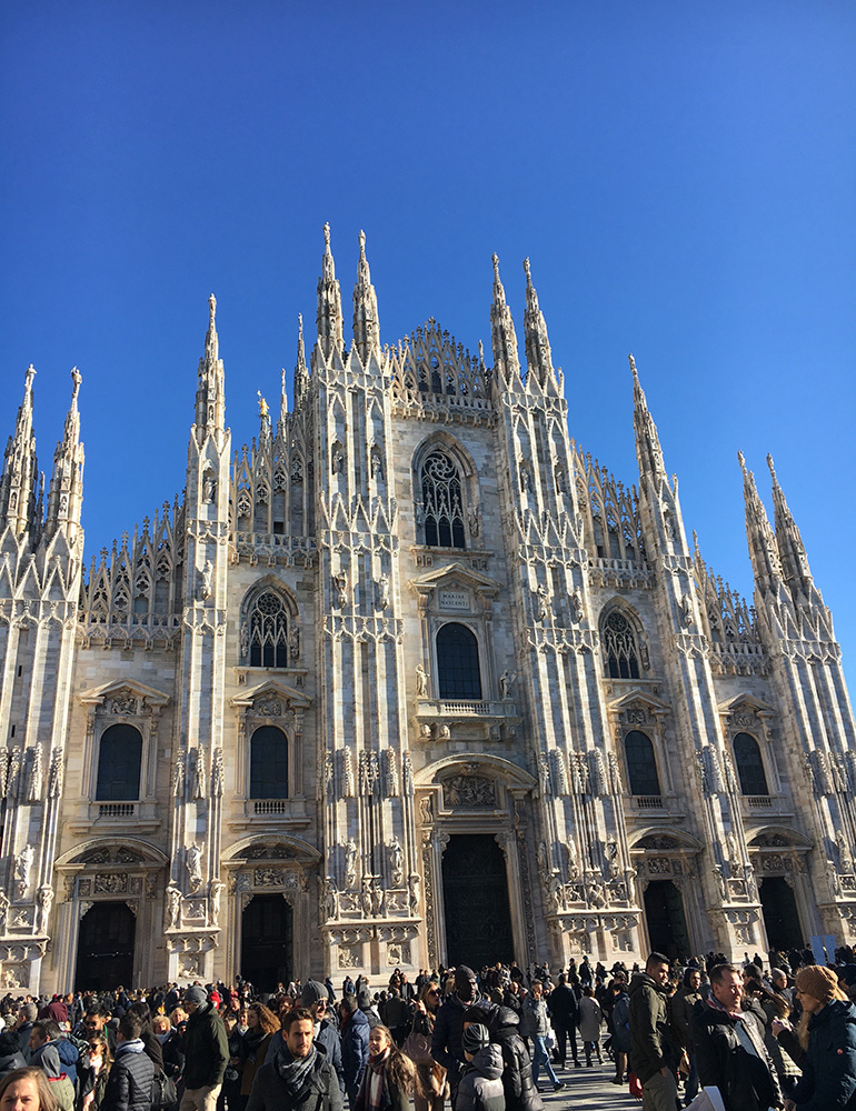 A picture of the famous Duomo a Milano