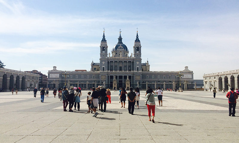 An In-depth Webinar About Life in Spain